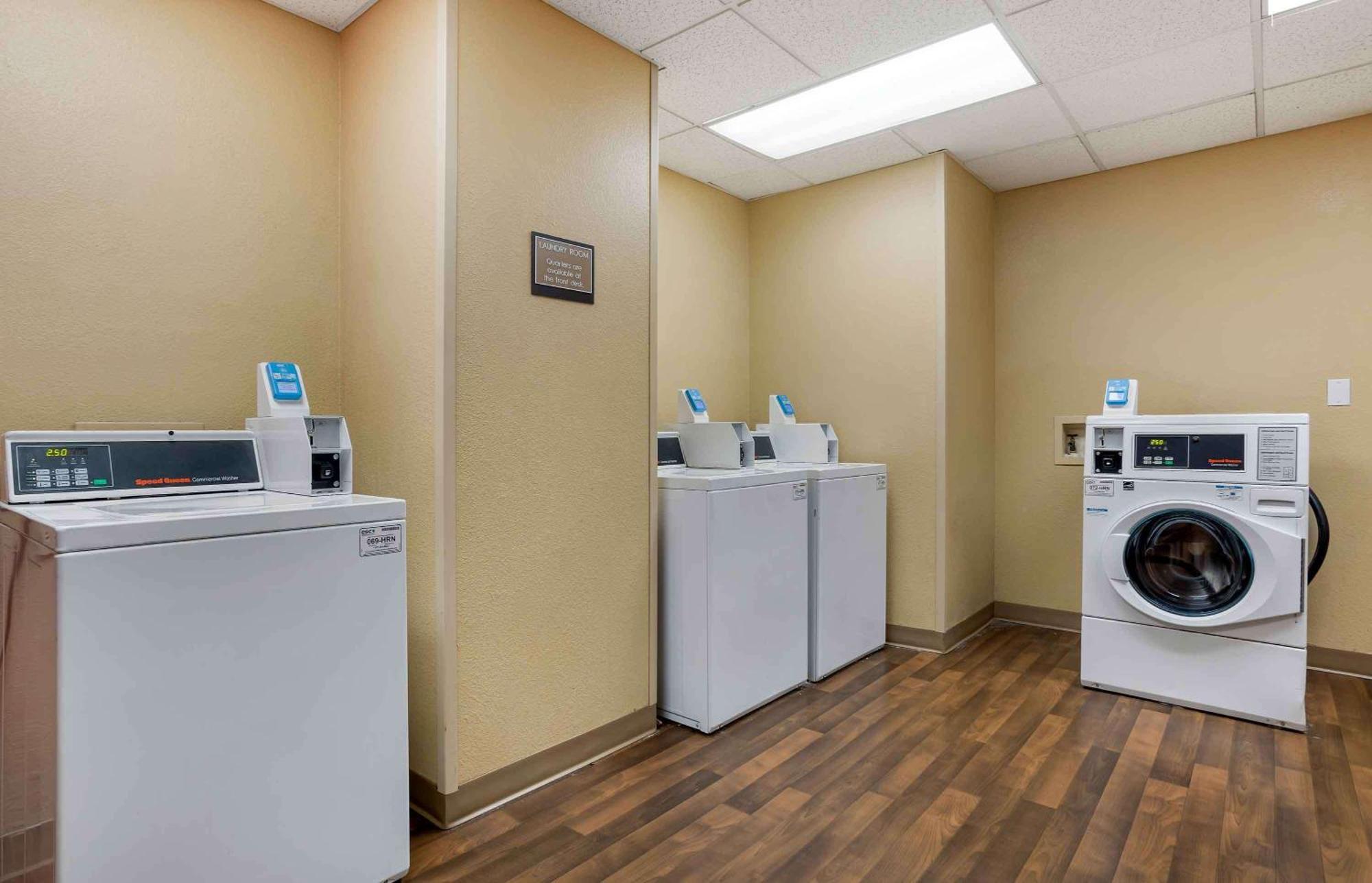 Extended Stay America Select Suites - Houston - Sugar Land Zewnętrze zdjęcie