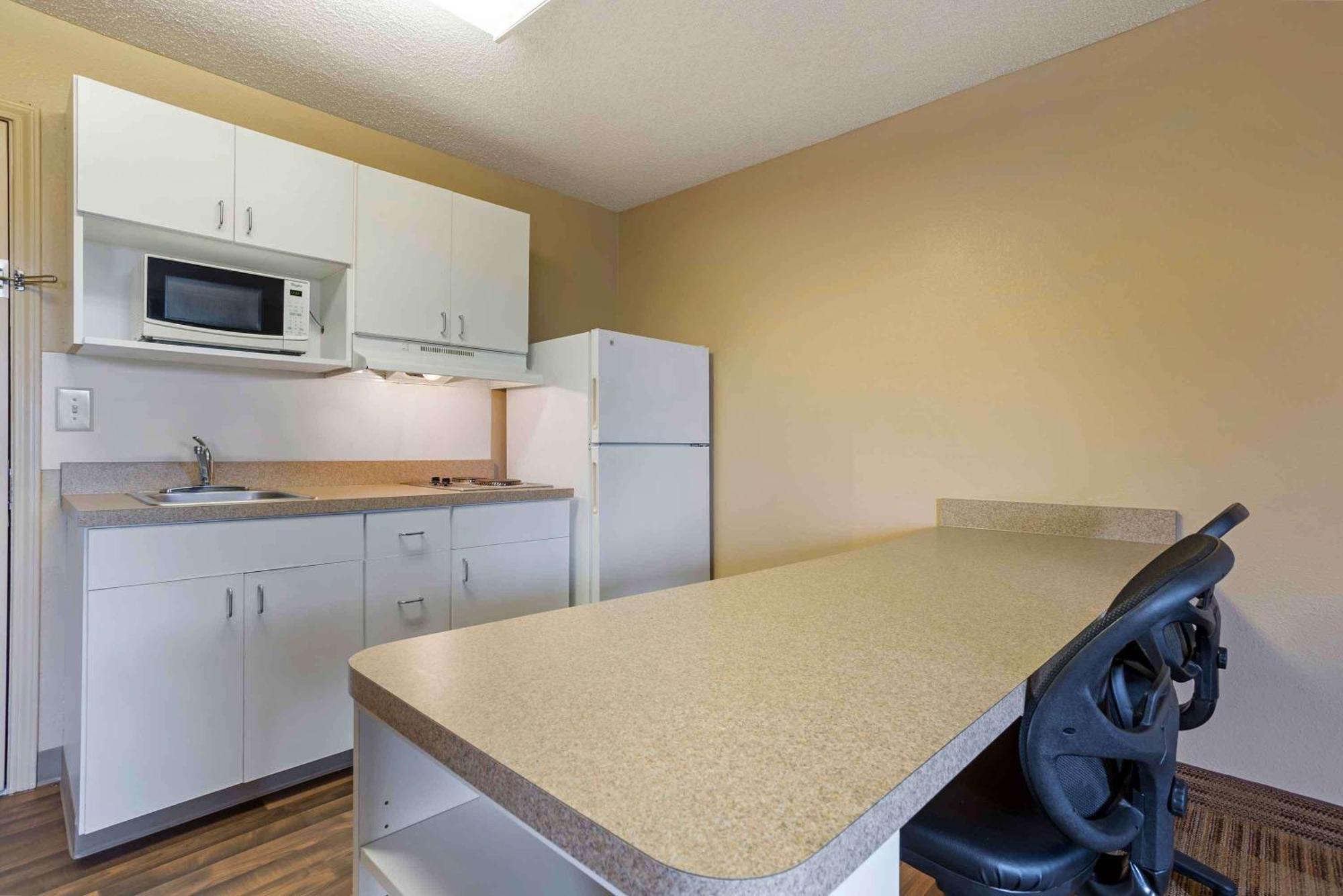 Extended Stay America Select Suites - Houston - Sugar Land Zewnętrze zdjęcie