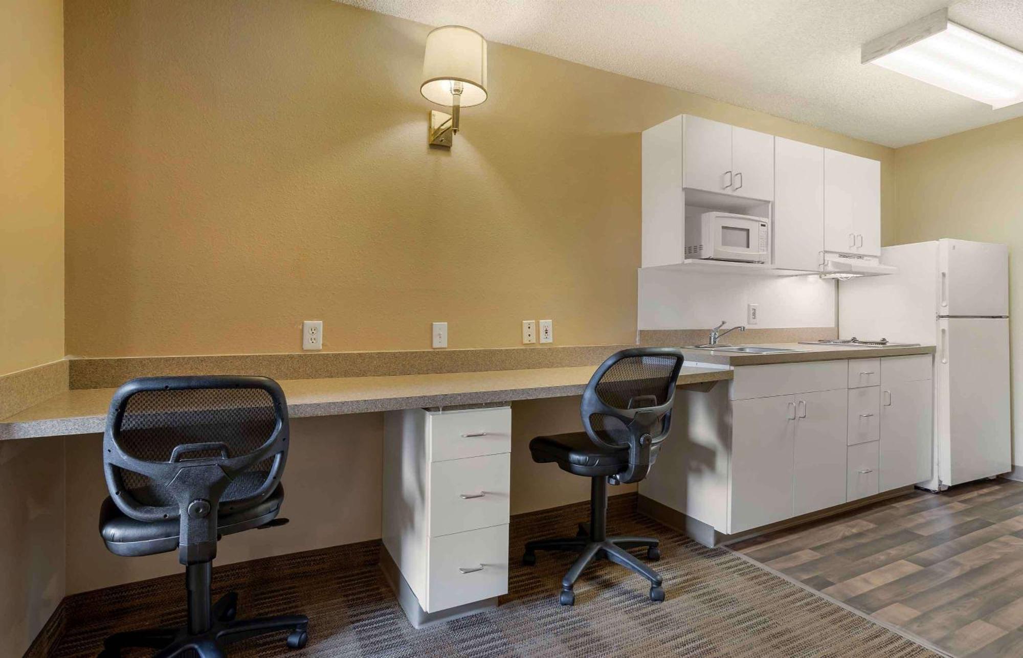Extended Stay America Select Suites - Houston - Sugar Land Zewnętrze zdjęcie
