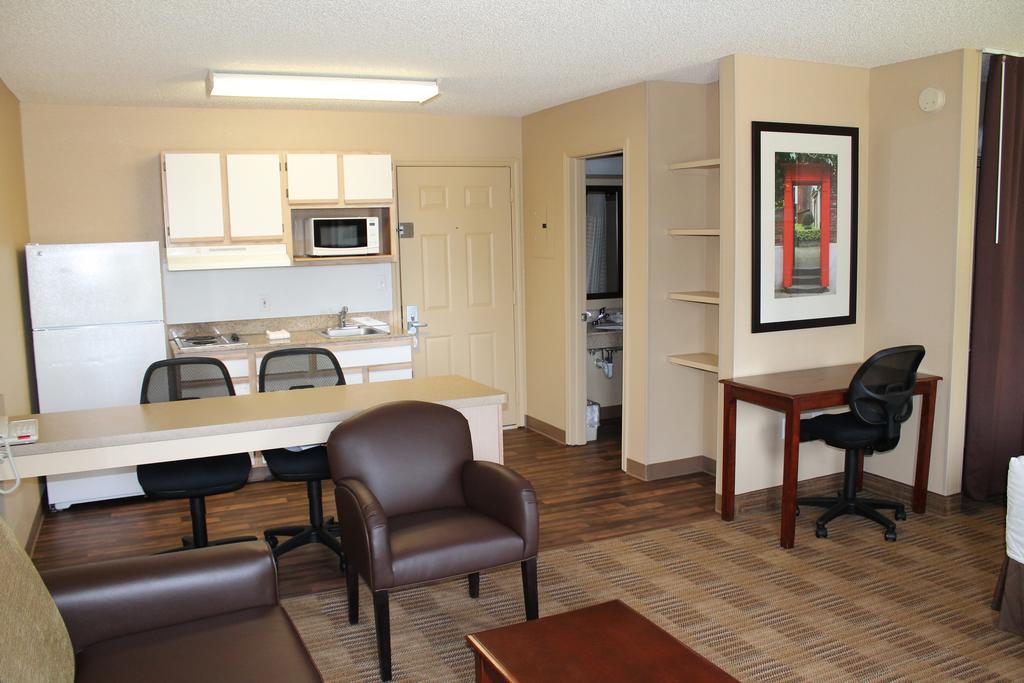Extended Stay America Select Suites - Houston - Sugar Land Zewnętrze zdjęcie